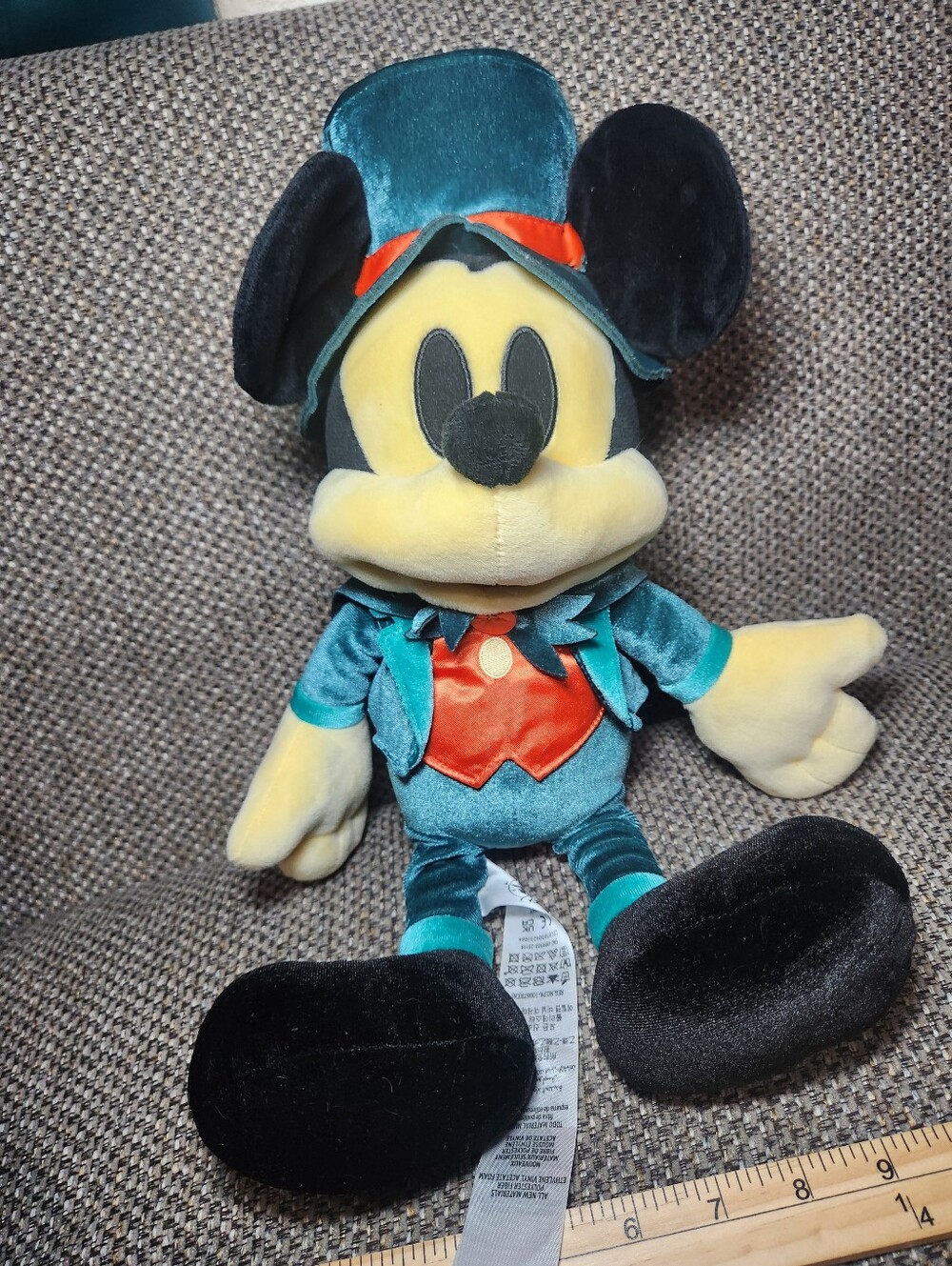 Disney Parks Happy Halloween 2023 Mickey Mouse Plush
